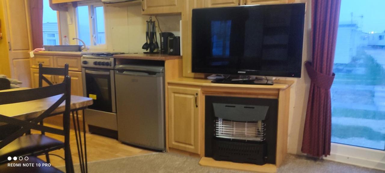 Beachside, Family-Friendly, Wifi, 6 Berth Caravan 19 In Ingoldmells Exteriér fotografie